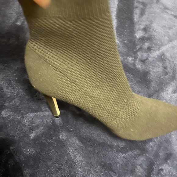 Ladies Black Knit Booties with stiletto heel size 9 - Picture 3 of 4